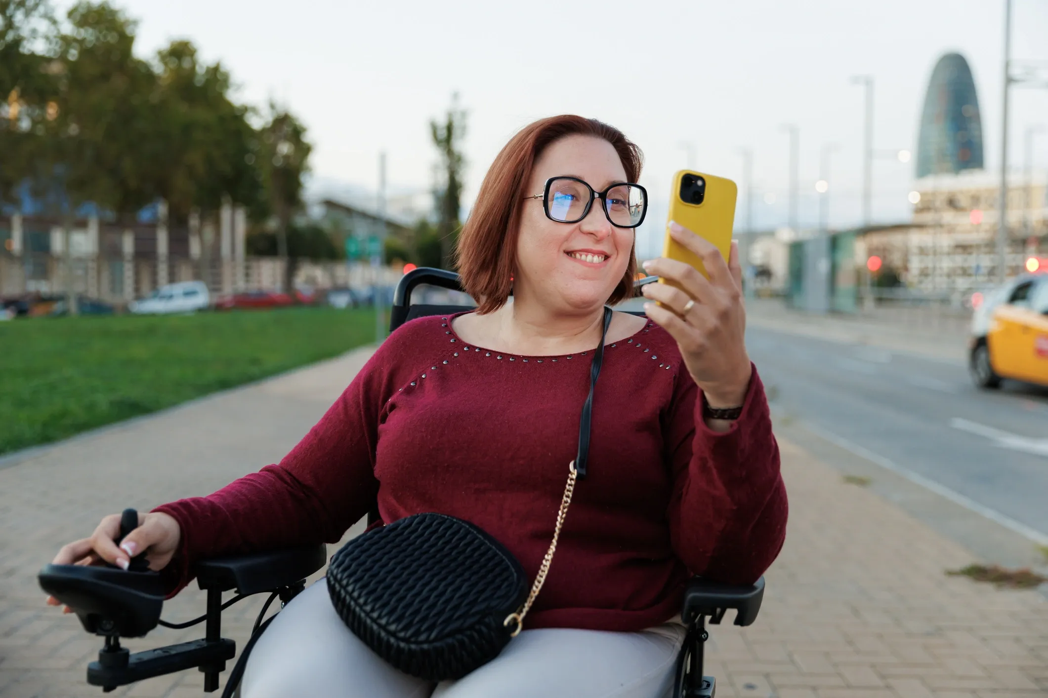 How to Talk About Your Disability on Dating Apps